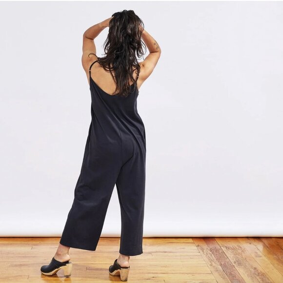 Coyuchi Solstice Organic Romper Deep Graphite (black) size S - Picture 2 of 3